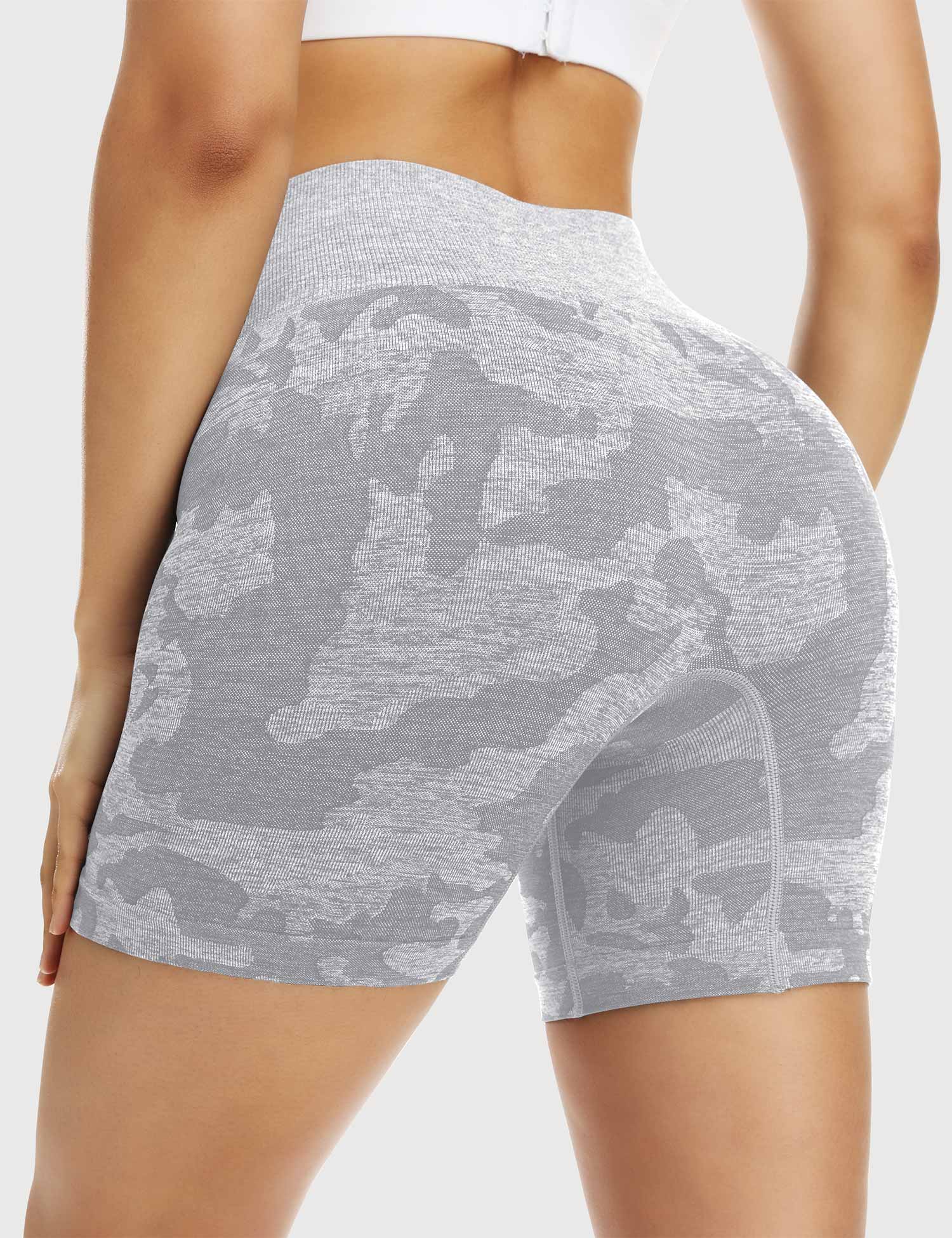 Yeoreo Camo Shorts Sin Costuras