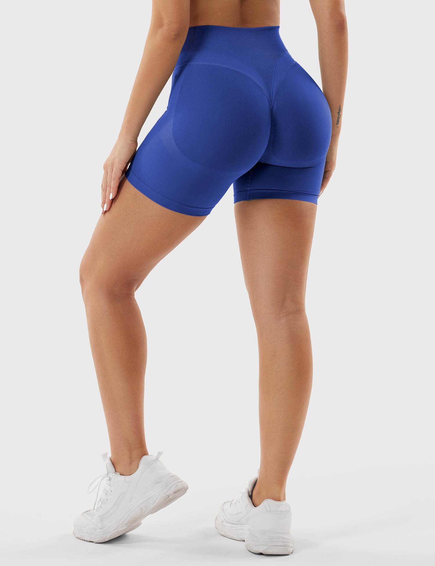 Yeoreo Patrica 4.5" Seamless Shorts