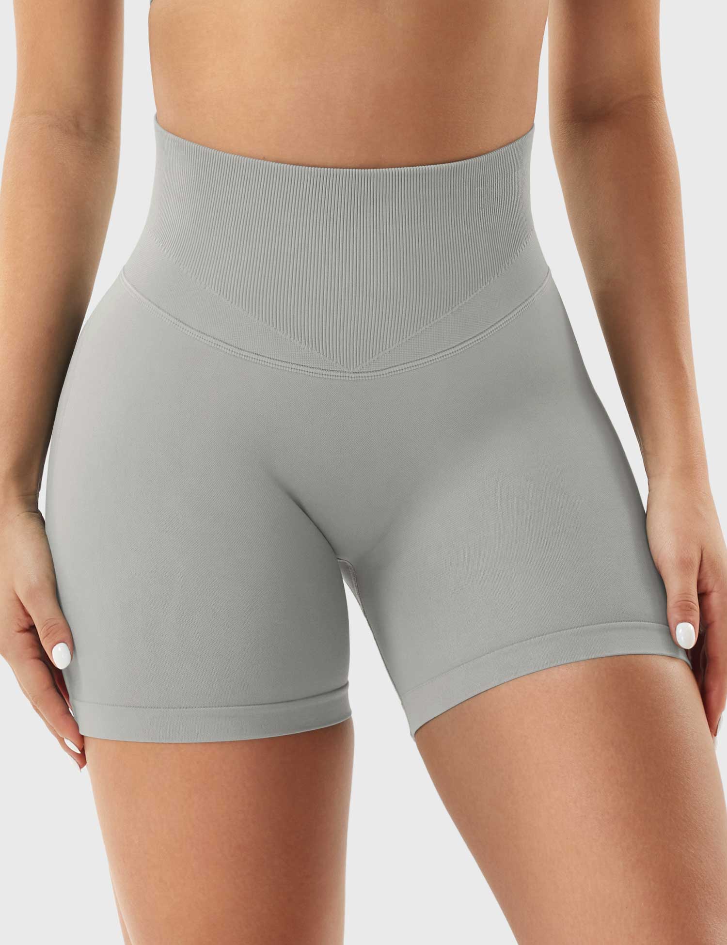 Yeoreo Patrica 4.5" Seamless Shorts