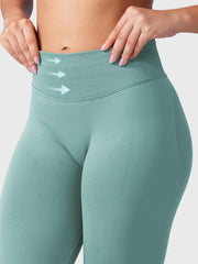 LightGreen