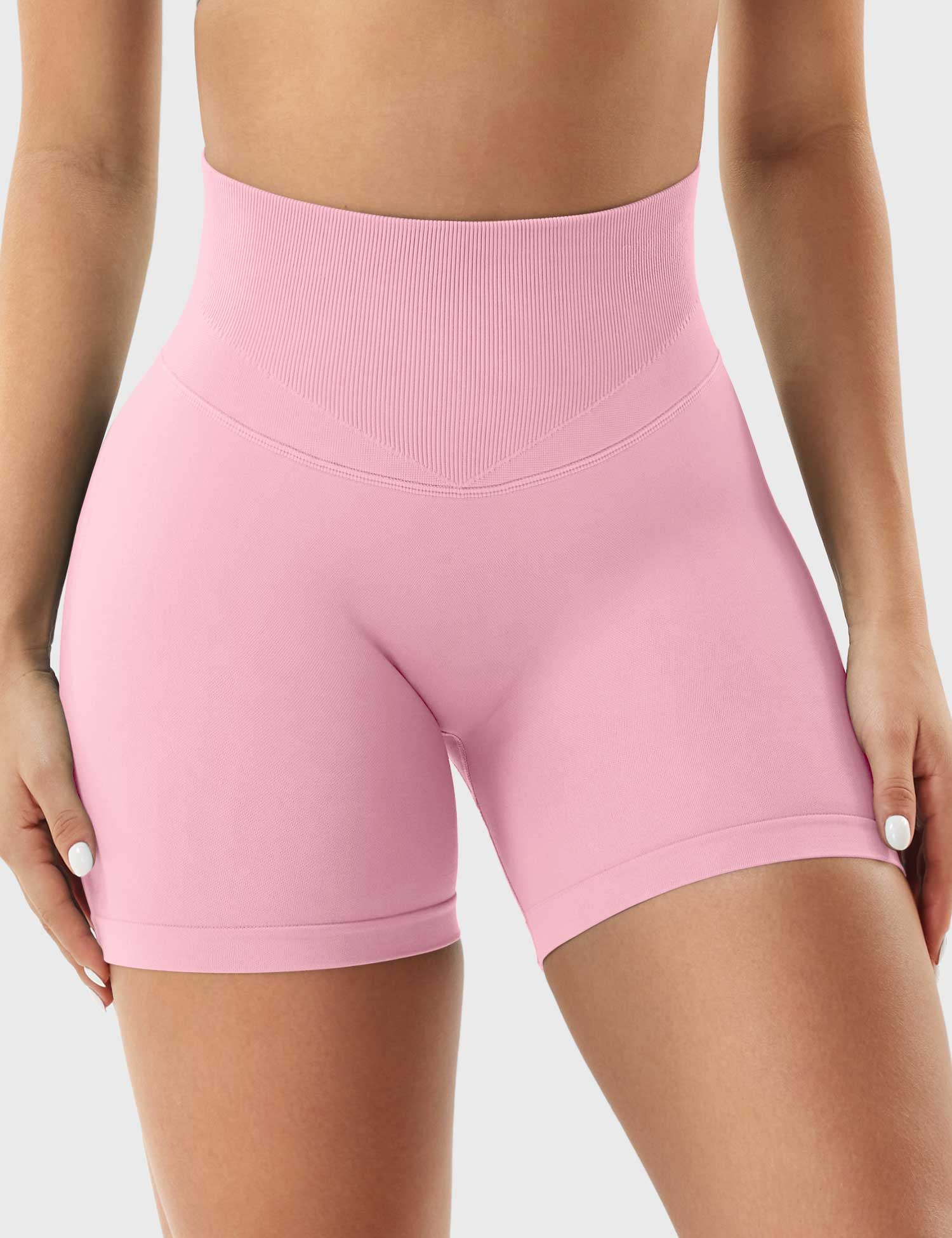 Yeoreo Patrica 4.5" Seamless Shorts