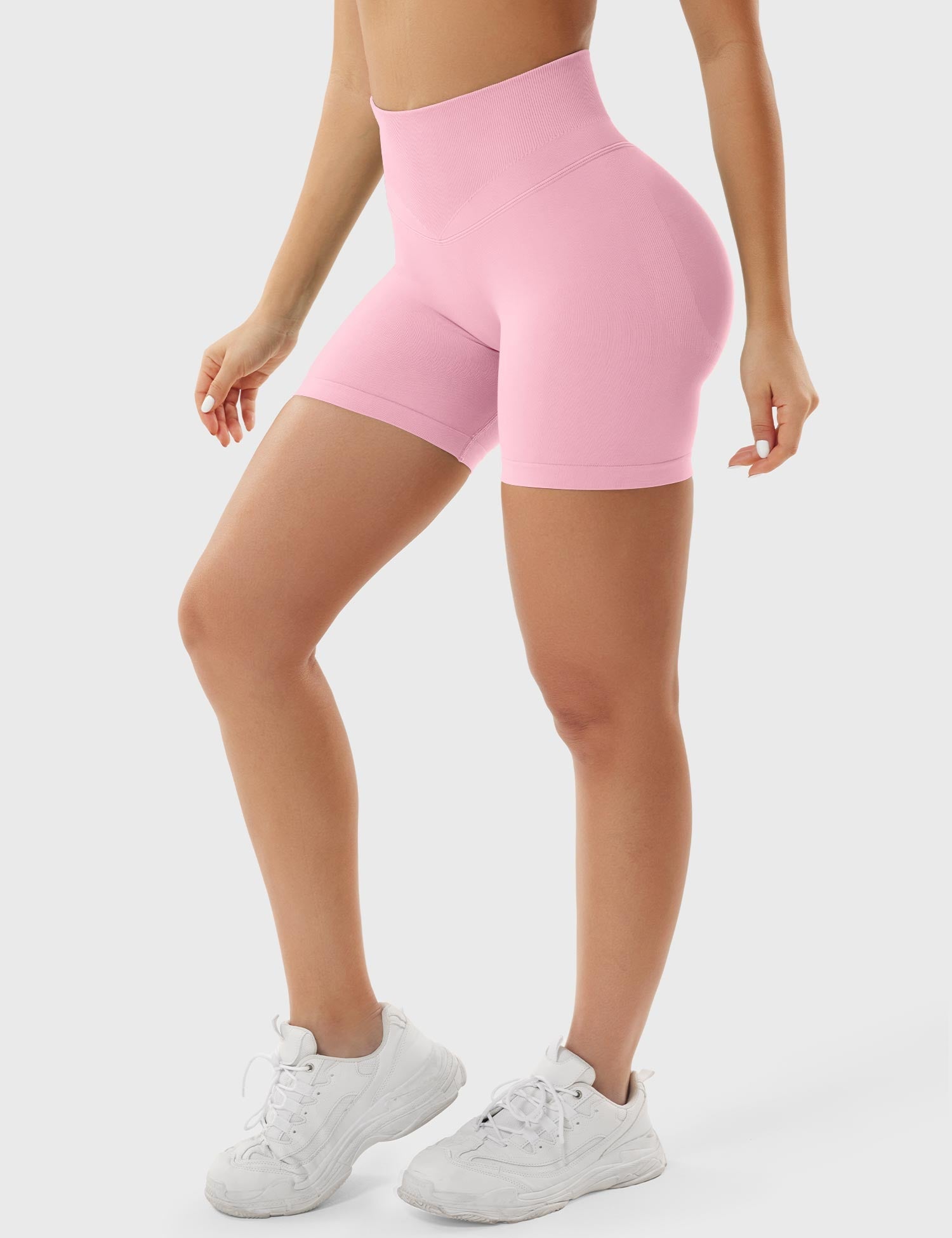 Yeoreo Patrica 4.5" Seamless Shorts