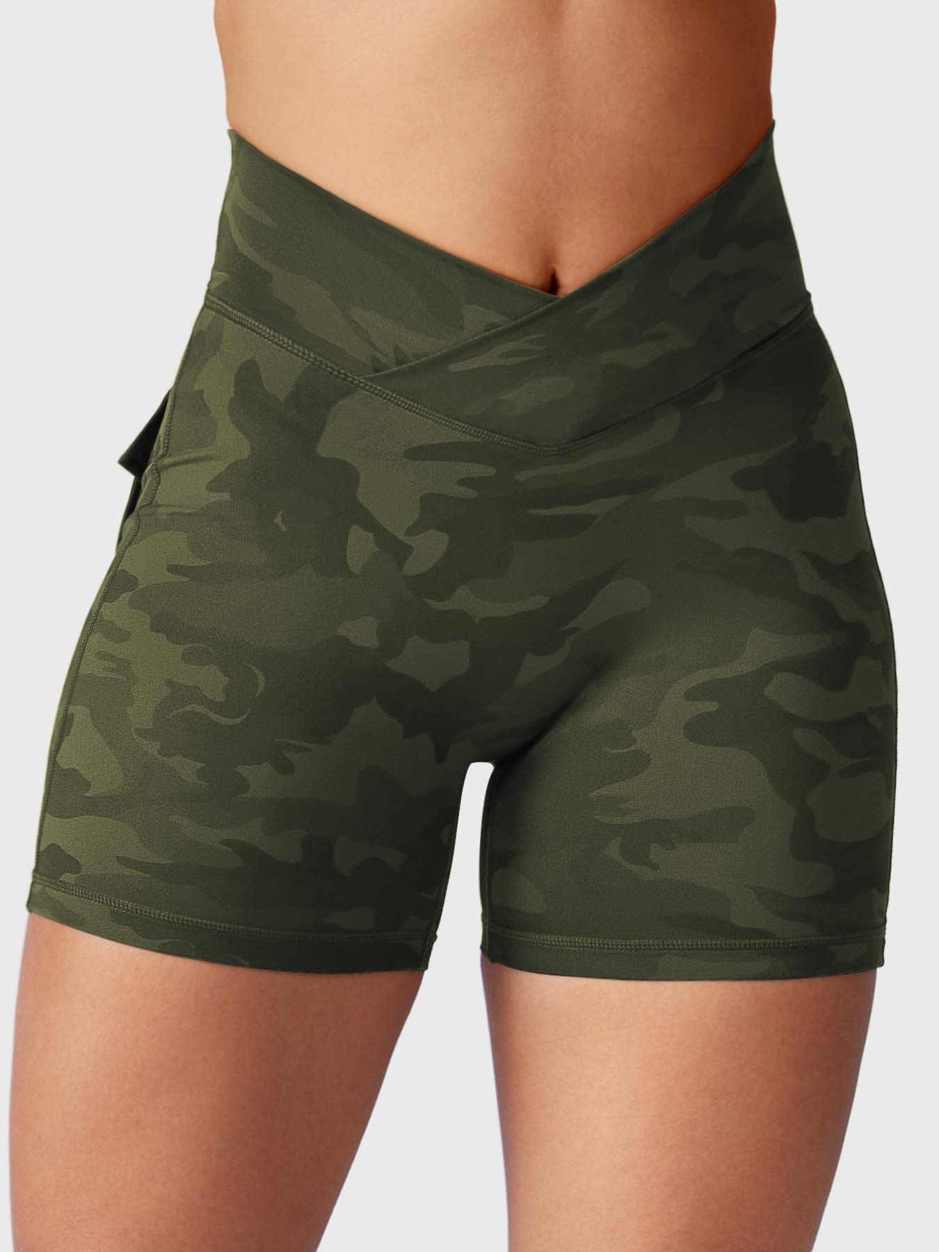 Yeoreo Charm Camuflaje Shorts