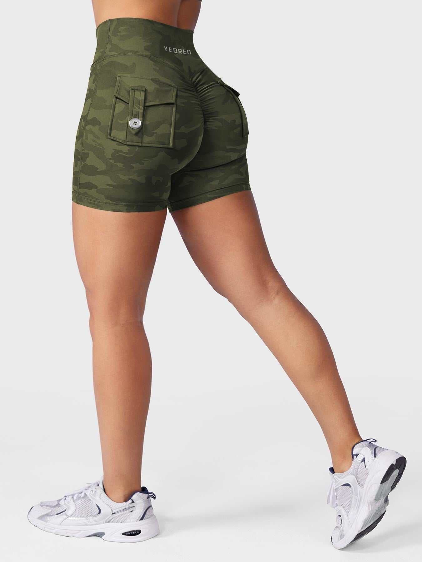 Yeoreo Charm Camuflaje Shorts