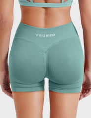 LightGreen