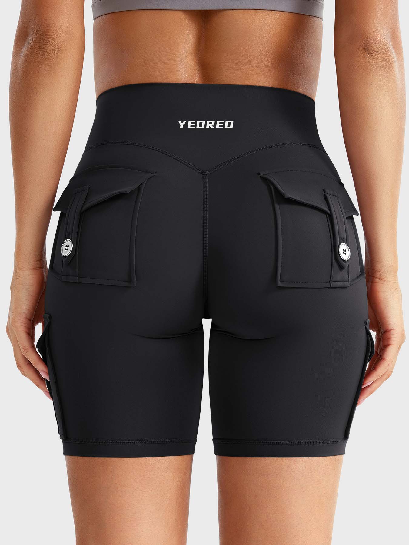 Yeoreo Hedda V-Waist Cargo Cycling Shorts