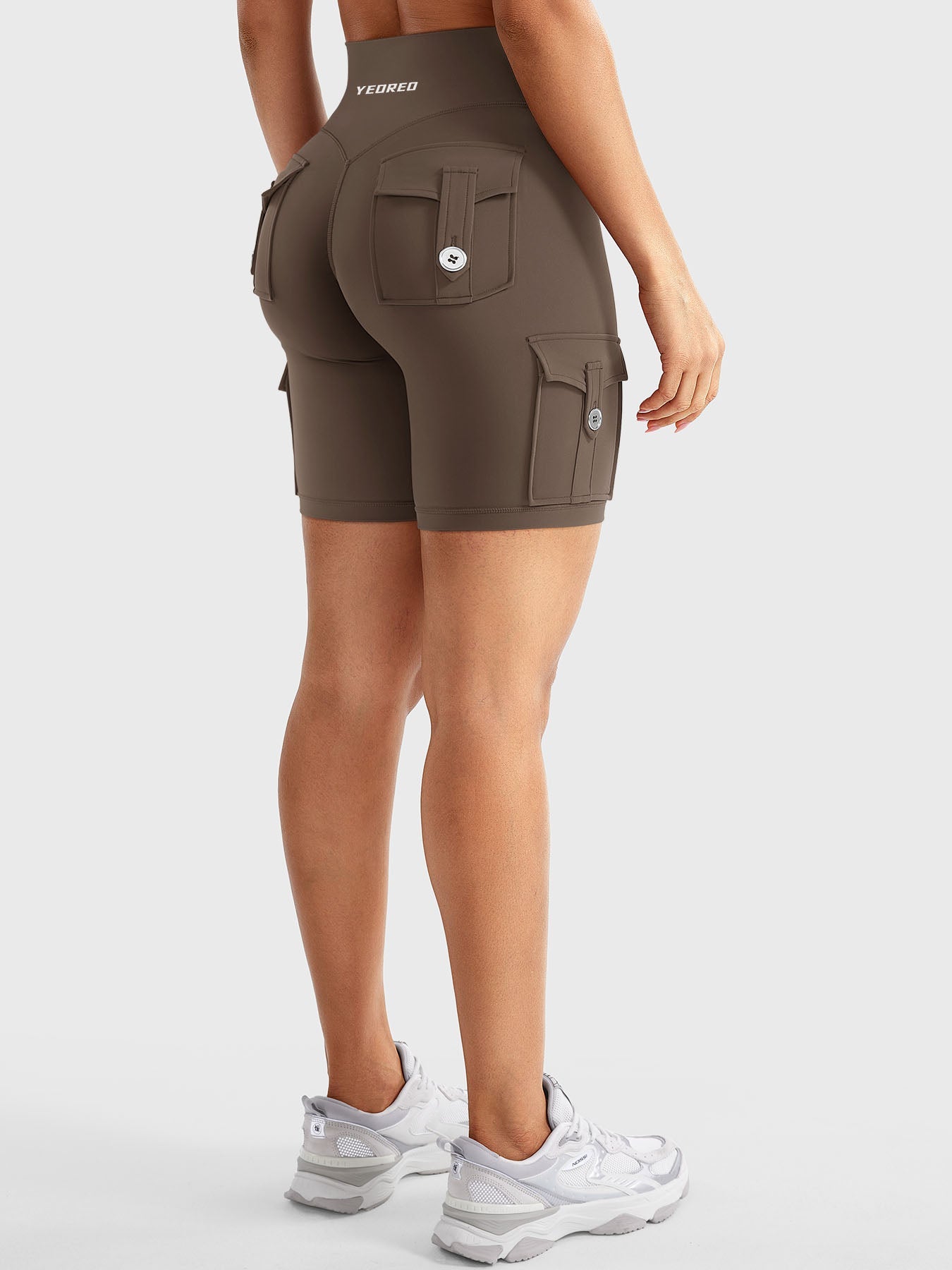 Yeoreo Hedda V-Waist Cargo Cycling Shorts